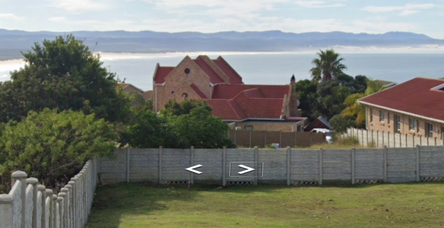  Bedroom Property for Sale in Wavecrest Eastern Cape